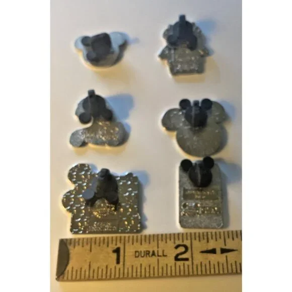 Disney Trading Pins Lot 6 Mickey Mouse Stylized Modern Icons Glove Family Face - Picture 3 of 6